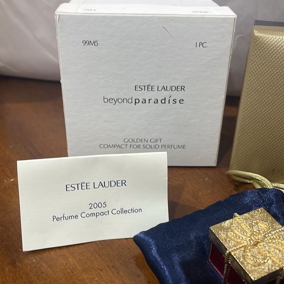 Estée Lauder beyond paradise Golden Gift compact for solid perfume 2005 - Picture 2 of 7